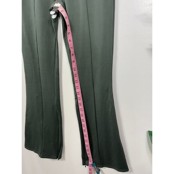 ALO Yoga Dark Green Flare Pants - Picture 11 of 11
